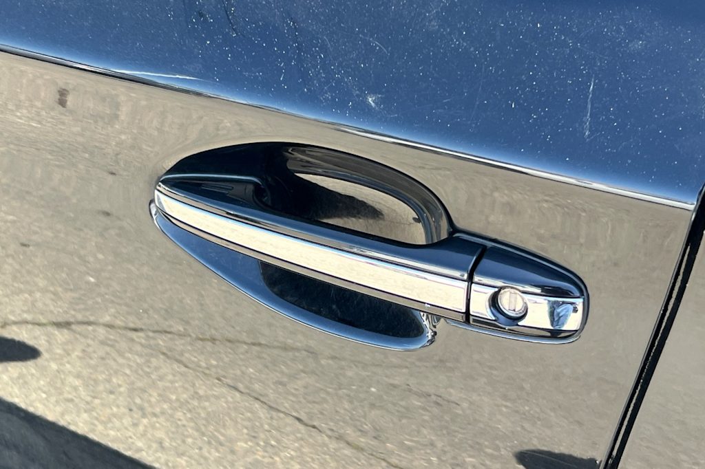 Thumbnail: 2018 Subaru Outback - 12