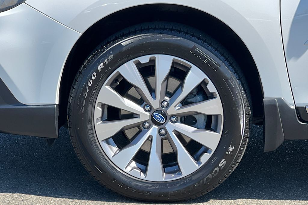 2018 Subaru Outback 3.6R Touring 8