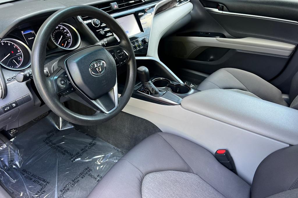 Thumbnail: 2018 Toyota Camry - 8