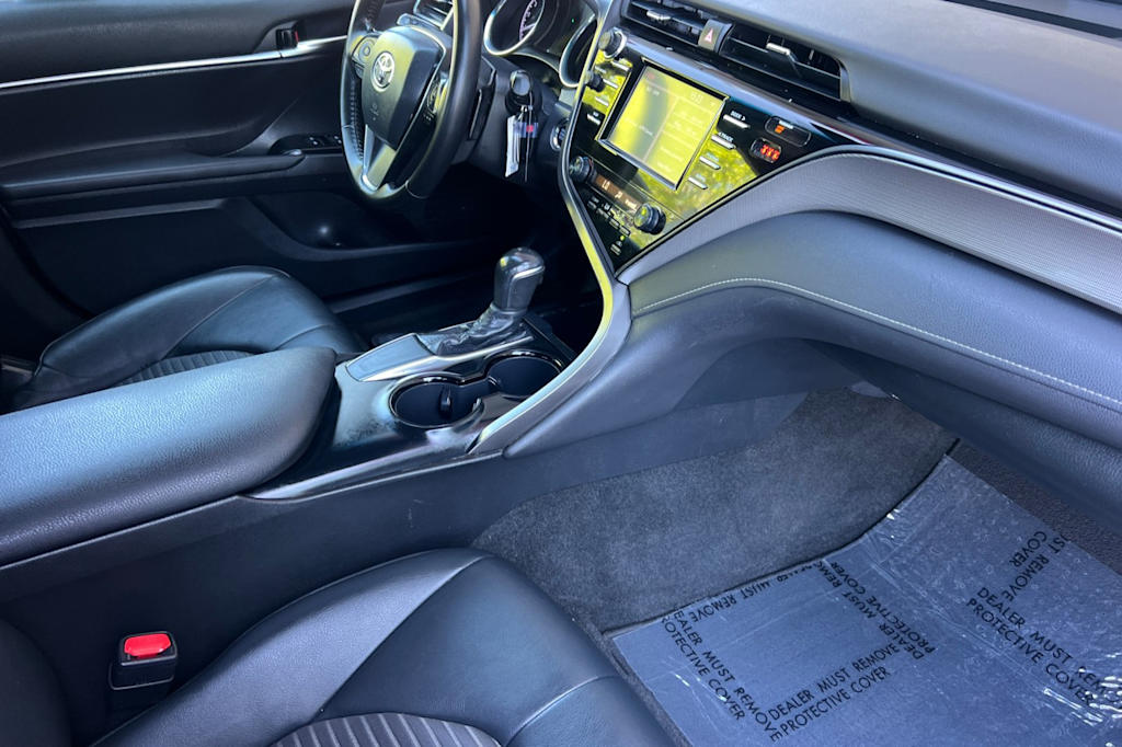 Thumbnail: 2019 Toyota Camry - 13