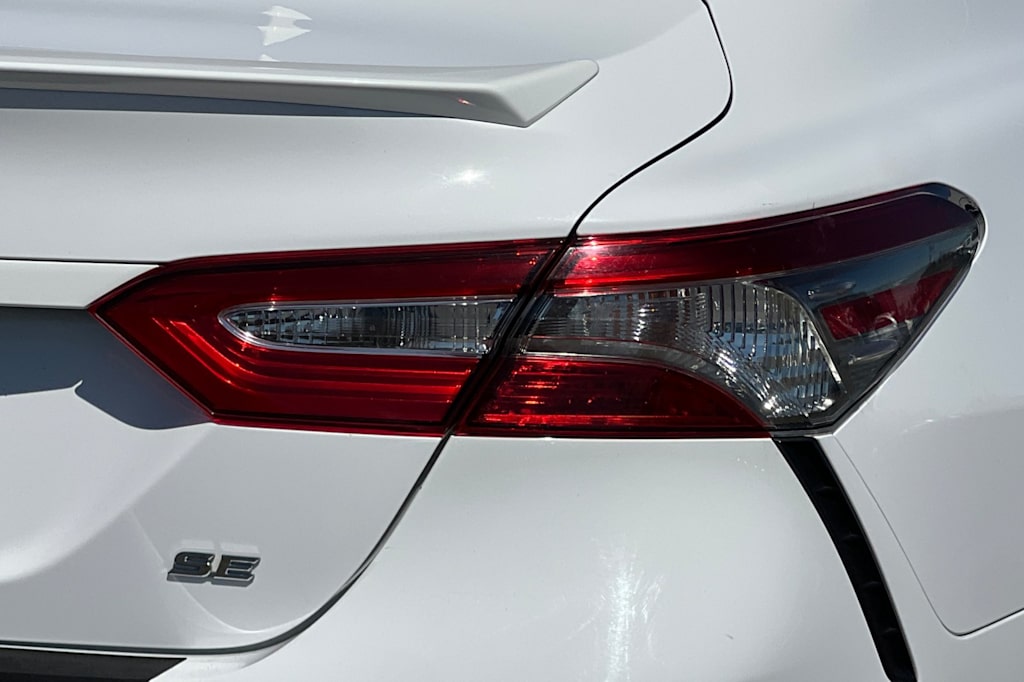 Thumbnail: 2019 Toyota Camry - 31