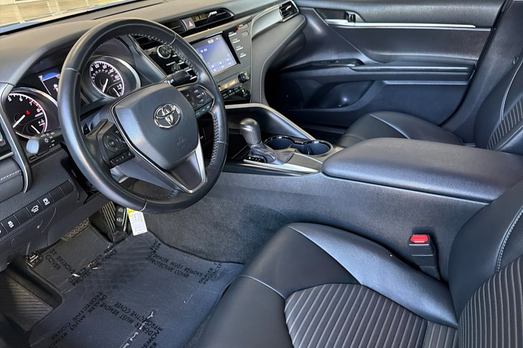 Thumbnail: 2019 Toyota Camry - 9