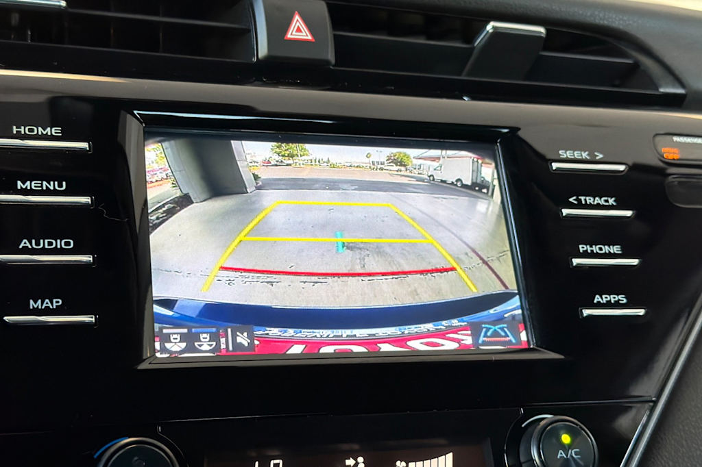 Thumbnail: 2019 Toyota Camry - 24