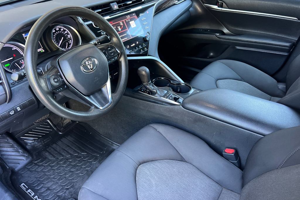 Thumbnail: 2019 Toyota Camry - 9