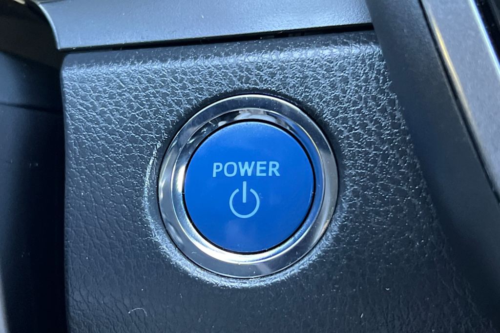 Thumbnail: 2019 Toyota Camry - 26