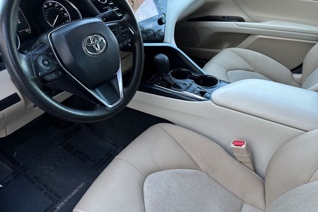 2019 Toyota Camry LE 9