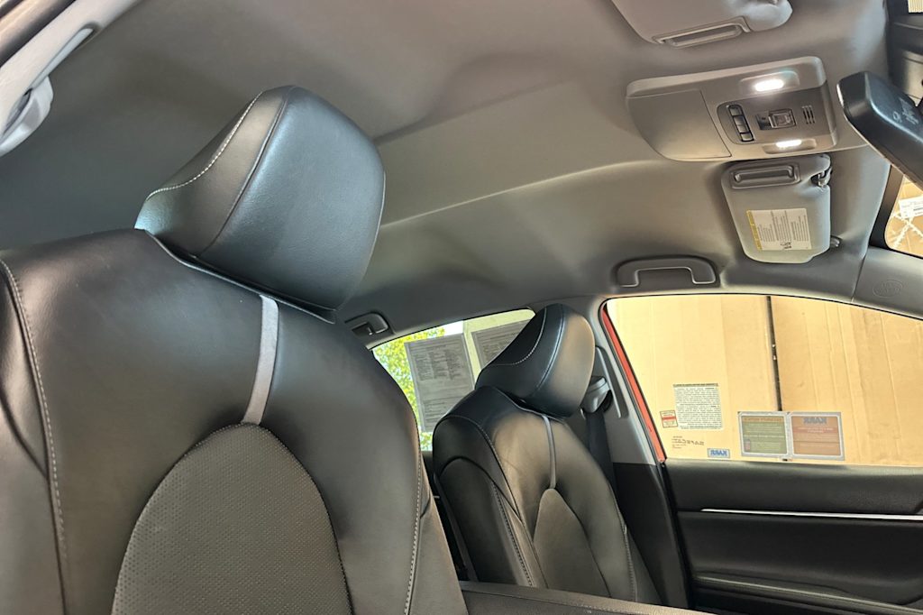 Thumbnail: 2019 Toyota Camry - 23