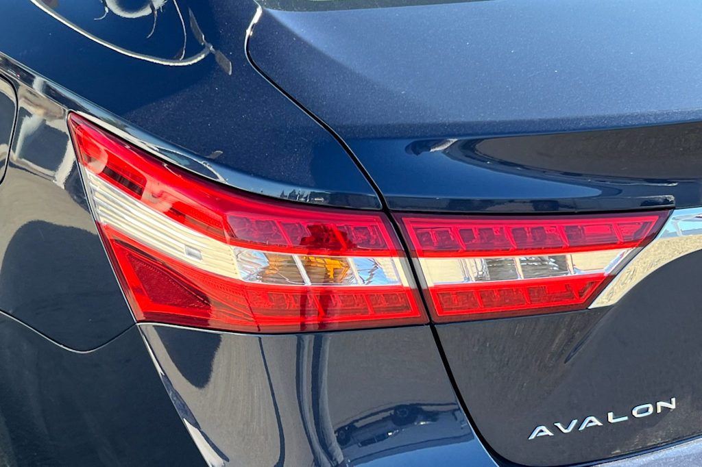 Thumbnail: 2014 Toyota Avalon - 21