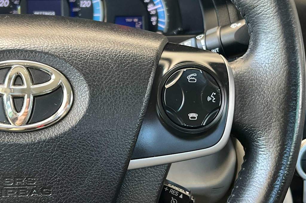 Thumbnail: 2014 Toyota Camry - 28