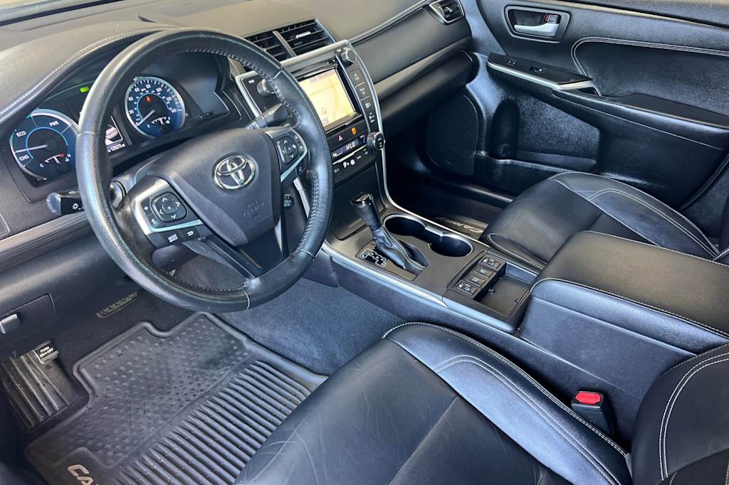 Thumbnail: 2015 Toyota Camry - 8