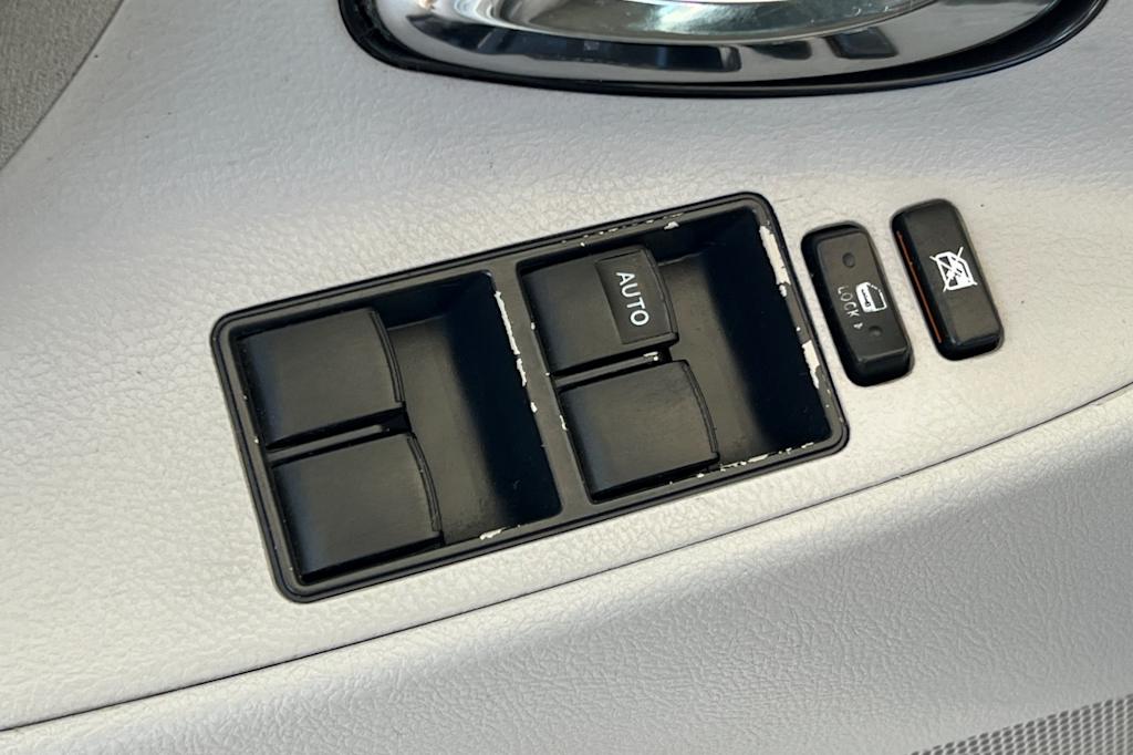Thumbnail: 2007 Toyota Camry - 23