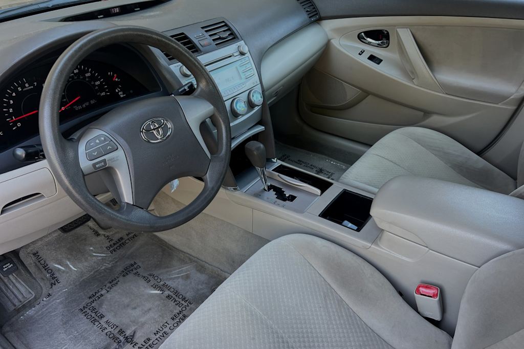 2007 Toyota Camry LE 9