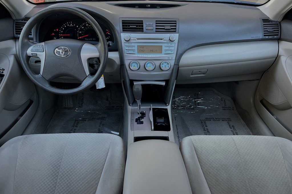 2007 Toyota Camry LE 2