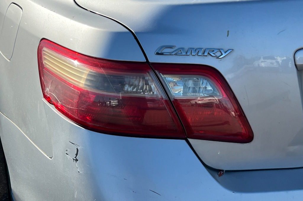 Thumbnail: 2009 Toyota Camry - 21