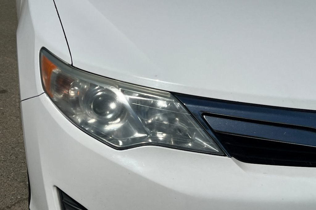 Thumbnail: 2014 Toyota Camry - 15