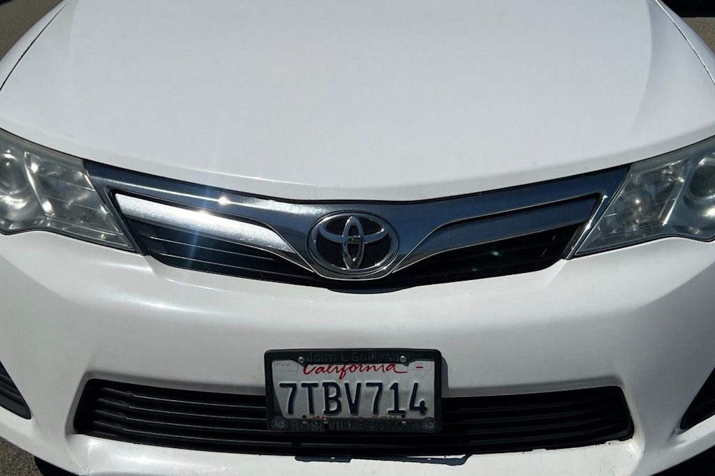 Thumbnail: 2014 Toyota Camry - 13
