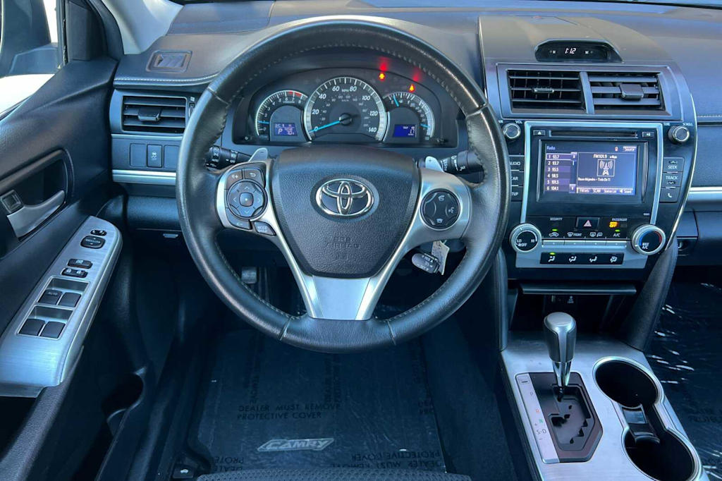 2014 Toyota Camry L 11