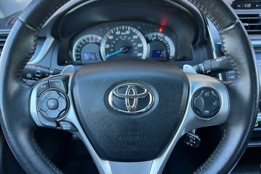 2014 Toyota Camry L 27