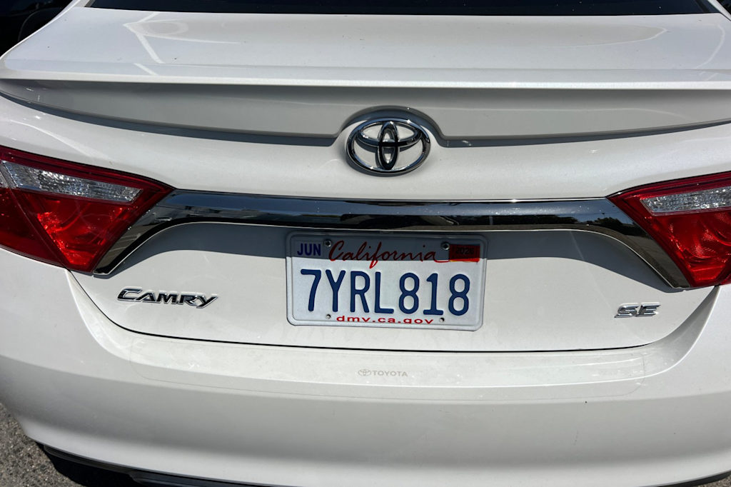 Thumbnail: 2017 Toyota Camry - 11