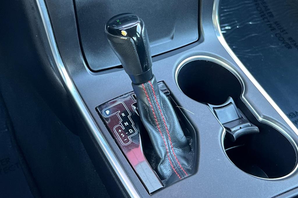 Thumbnail: 2016 Toyota Camry - 15