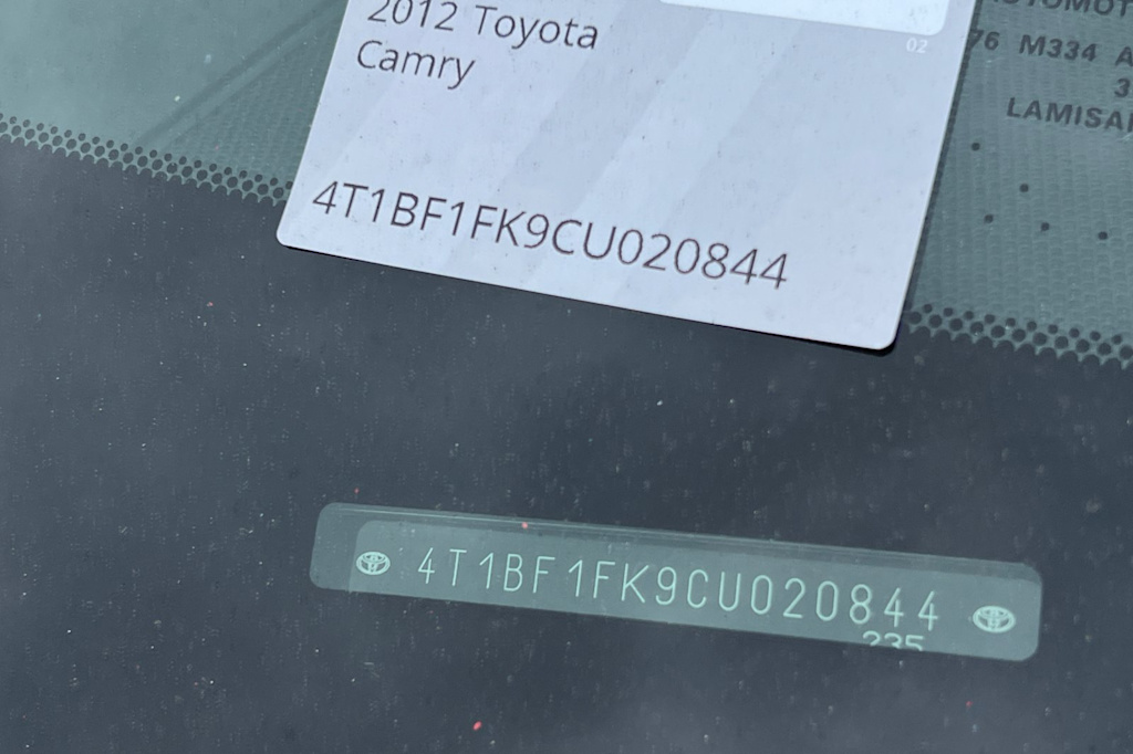 Thumbnail: 2012 Toyota Camry - 8