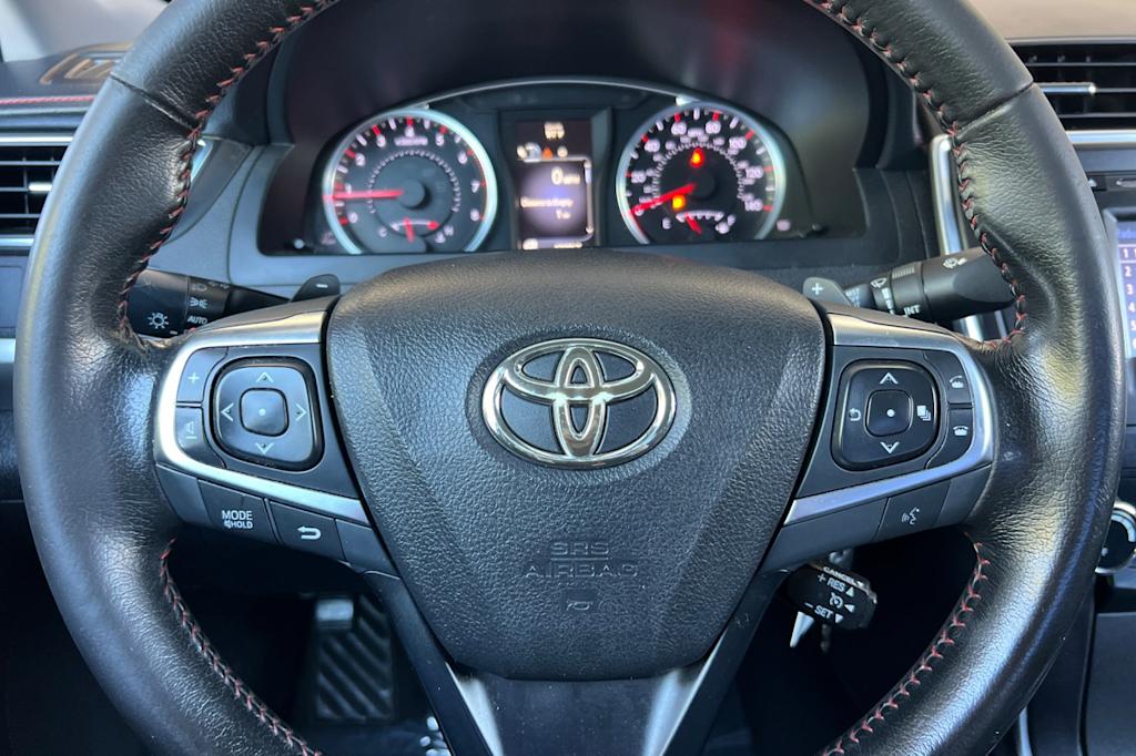 Thumbnail: 2016 Toyota Camry - 25