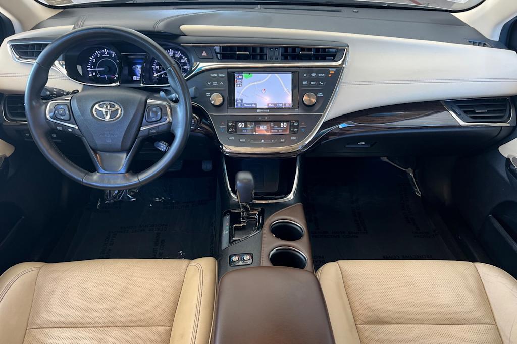 Thumbnail: 2013 Toyota Avalon - 2