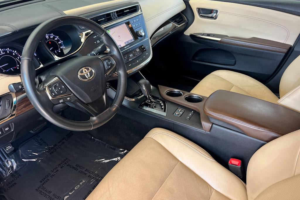 Thumbnail: 2013 Toyota Avalon - 9