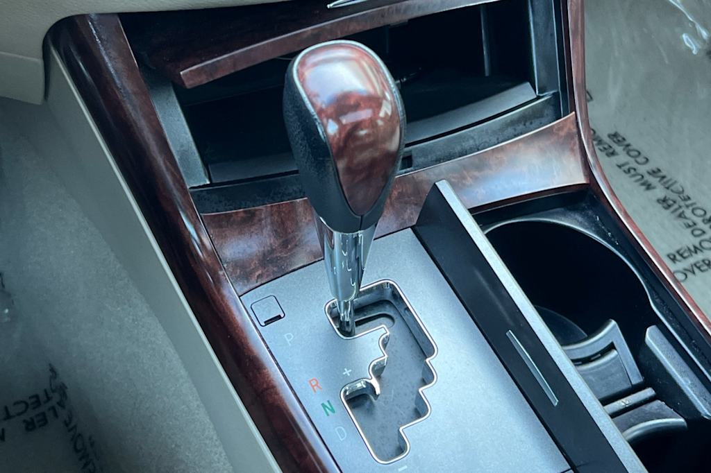 Thumbnail: 2011 Toyota Avalon - 14