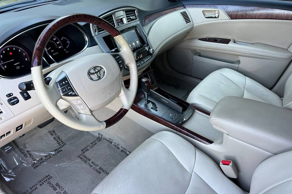 Thumbnail: 2011 Toyota Avalon - 9