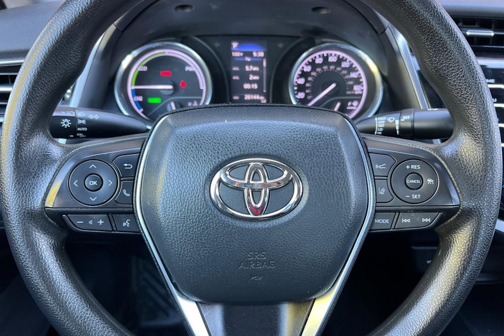 Thumbnail: 2020 Toyota Camry - 26
