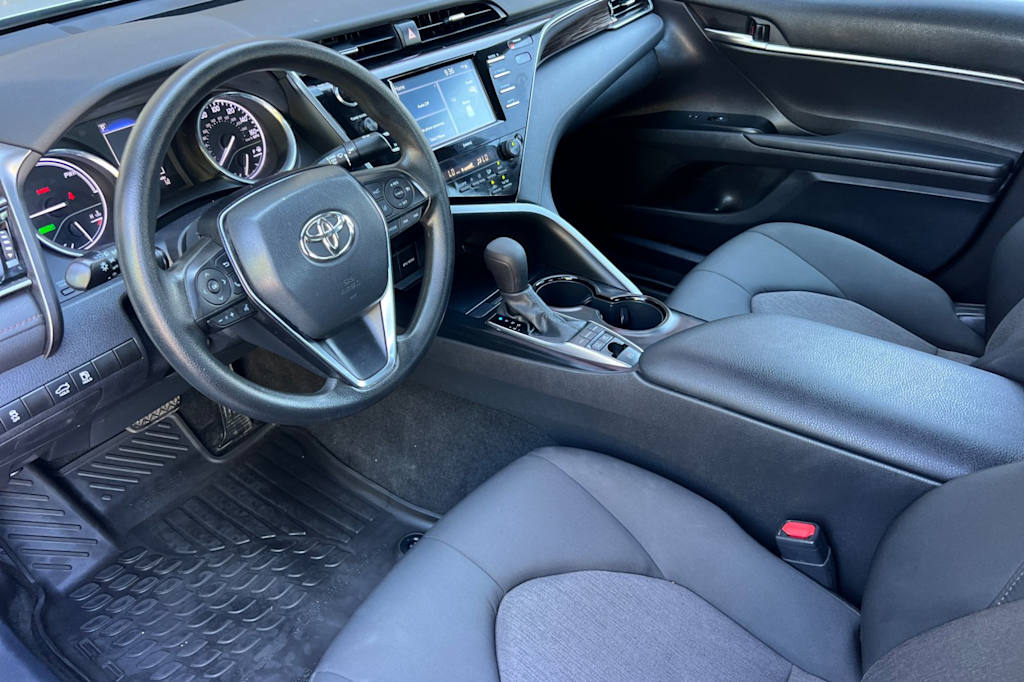 Thumbnail: 2020 Toyota Camry - 8