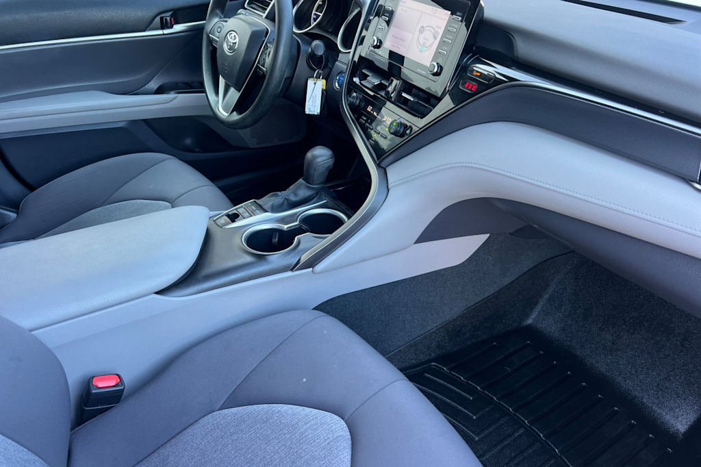 Thumbnail: 2023 Toyota Camry - 9
