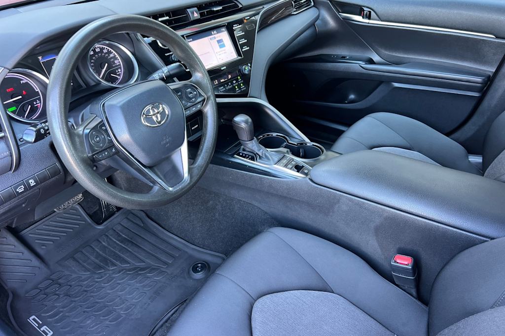 Thumbnail: 2020 Toyota Camry - 8