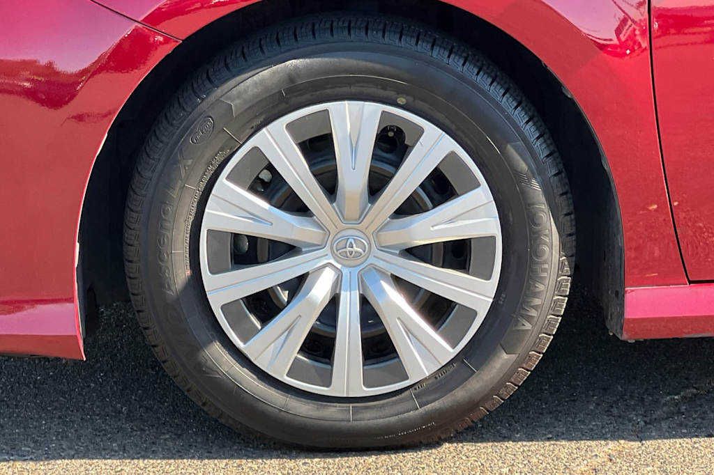 Thumbnail: 2020 Toyota Camry - 7
