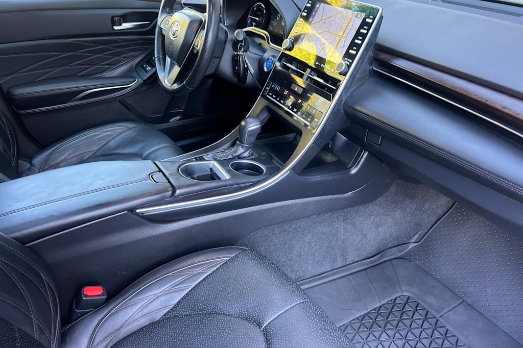 Thumbnail: 2021 Toyota Avalon - 12