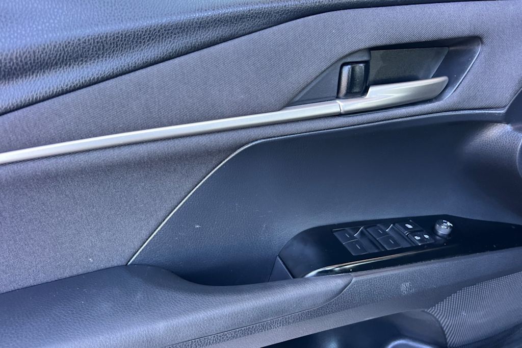 Thumbnail: 2025 Toyota Camry - 20