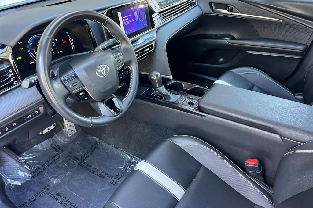 Thumbnail: 2025 Toyota Camry - 8