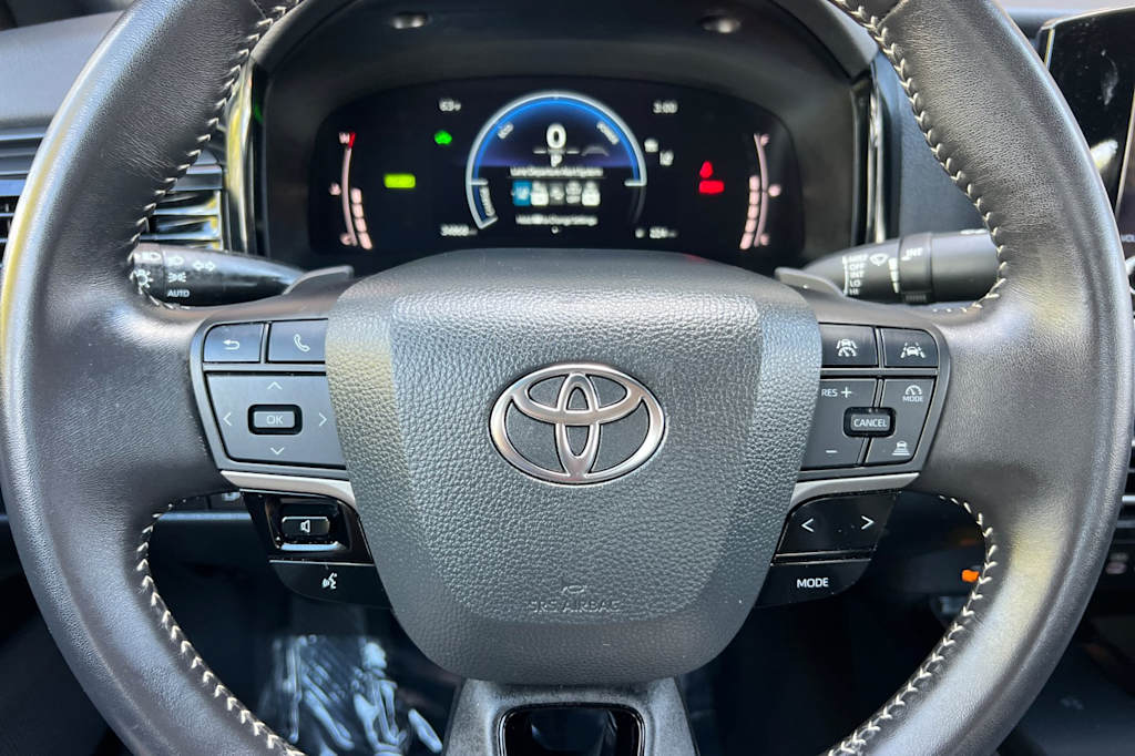 Thumbnail: 2025 Toyota Camry - 27