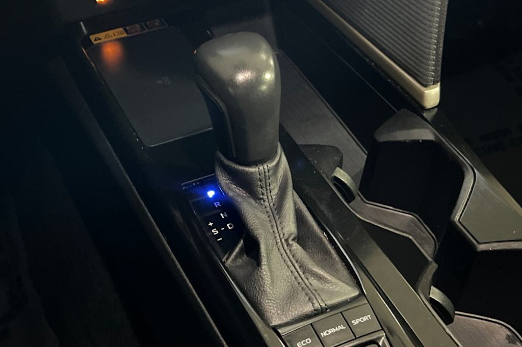 Thumbnail: 2025 Toyota Camry - 13