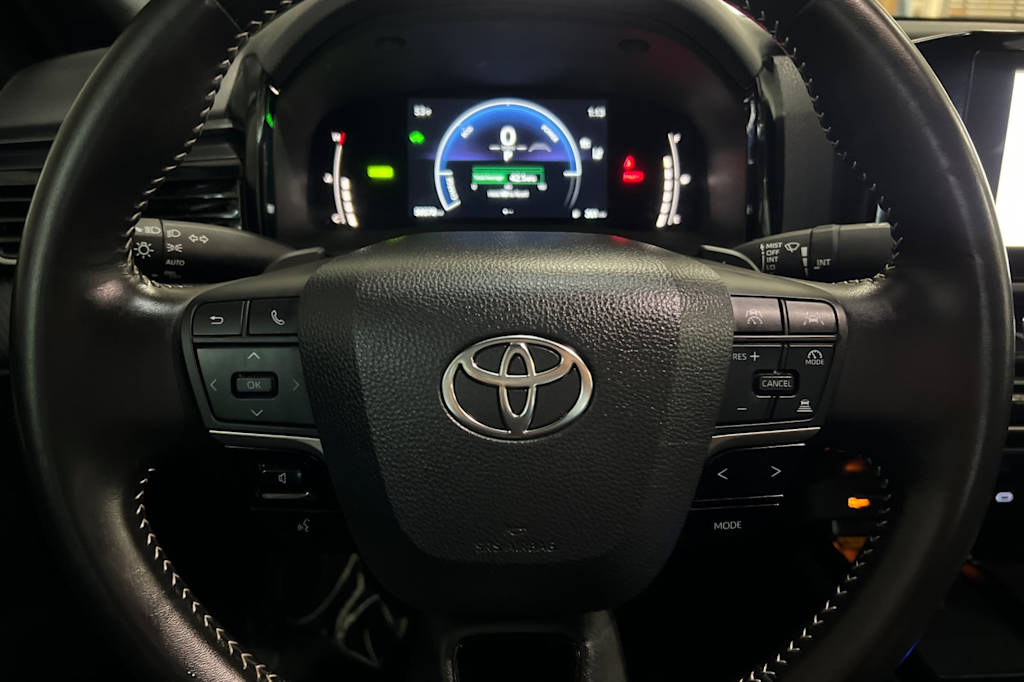 Thumbnail: 2025 Toyota Camry - 26