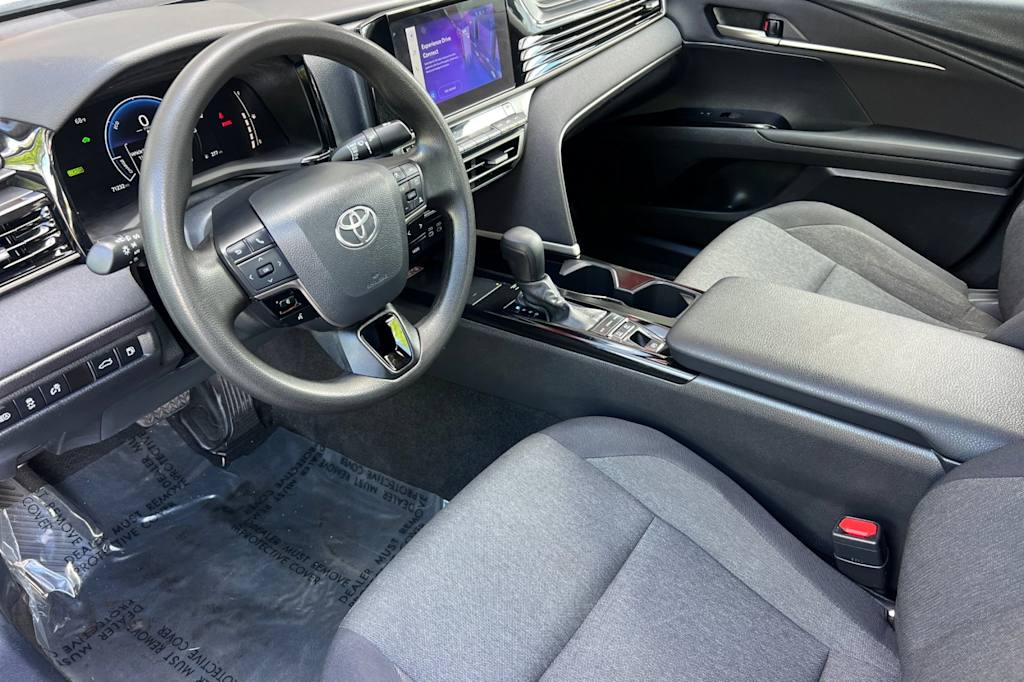 Thumbnail: 2025 Toyota Camry - 8