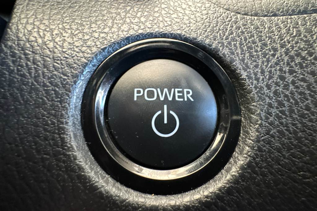 Thumbnail: 2025 Toyota Camry - 27