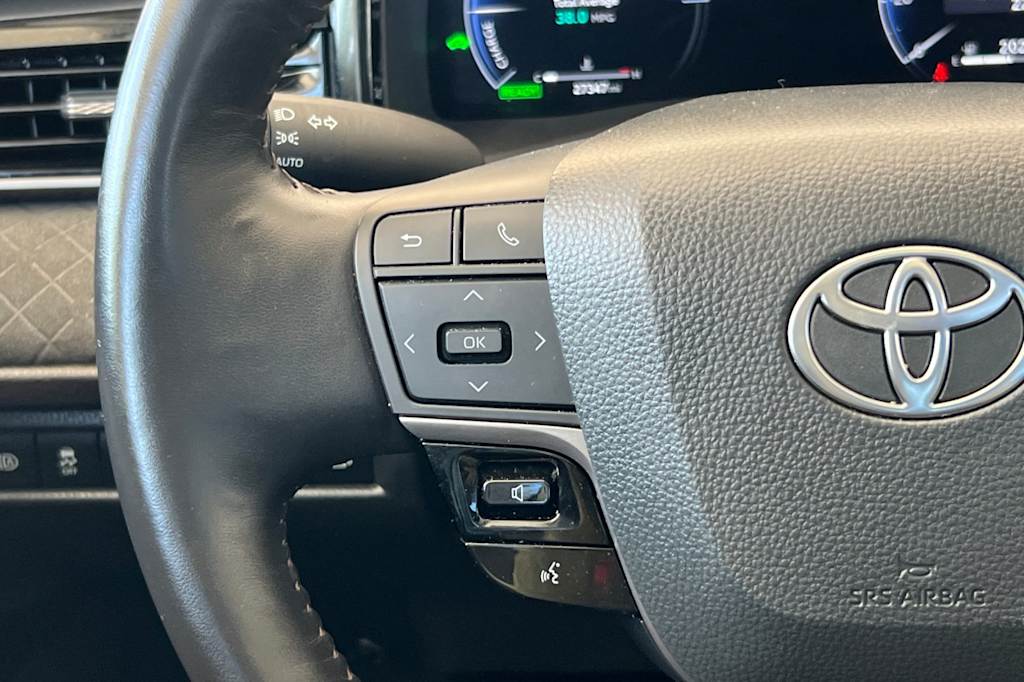 Thumbnail: 2025 Toyota Camry - 29