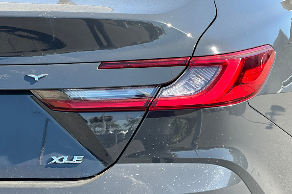 Thumbnail: 2025 Toyota Camry - 33