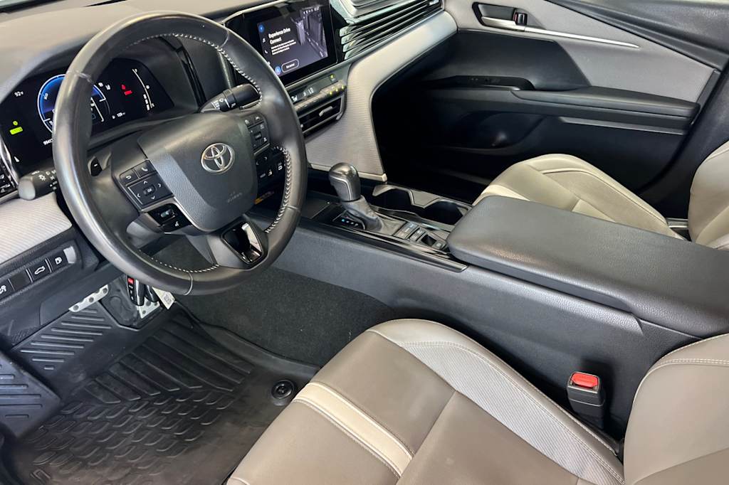 Thumbnail: 2025 Toyota Camry - 8