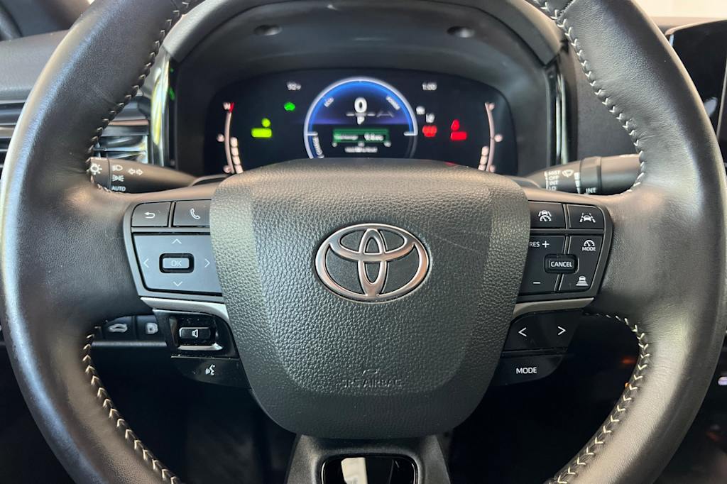 Thumbnail: 2025 Toyota Camry - 26