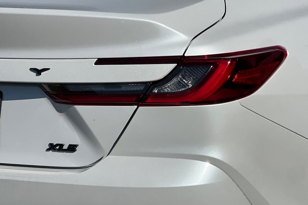 Thumbnail: 2025 Toyota Camry - 33