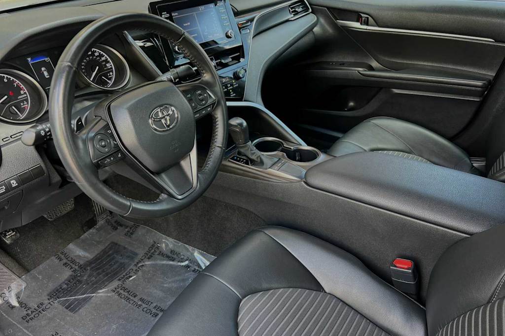 2023 Toyota Camry SE 8