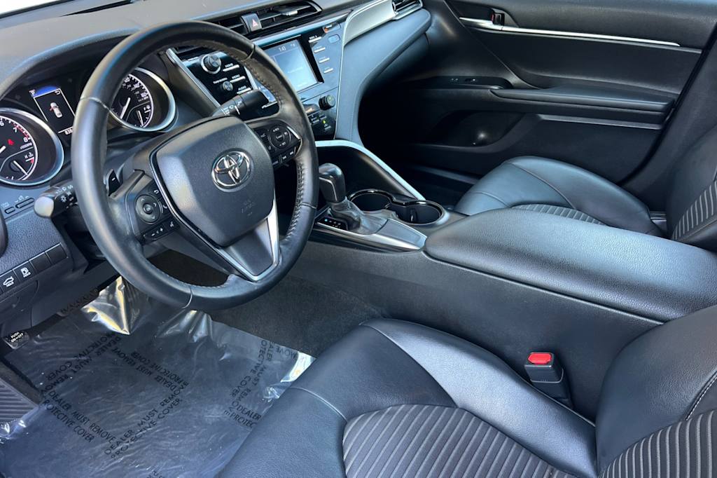 Thumbnail: 2020 Toyota Camry - 8